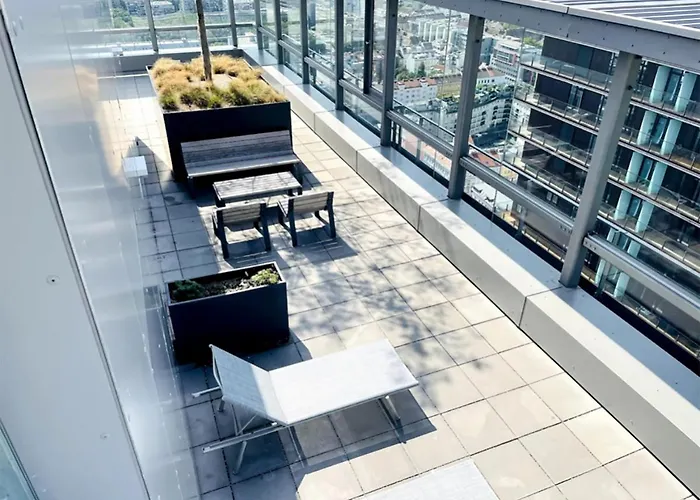 Daire Sunrise Above Sky With Rooftop Pool *
